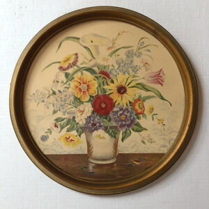 Vtg Round Frame  Floral Wall Decor